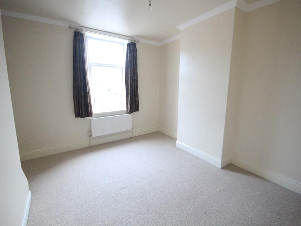 2 bedroom terraced house Let Agreed in Barnoldswick - 2015-04-08 13.44.41.jpg